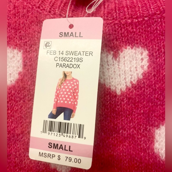 Vince Camuto Hot Pink and White Heart Print
Crew Neck Sweater Women's Size Small - Picture 3 of 4